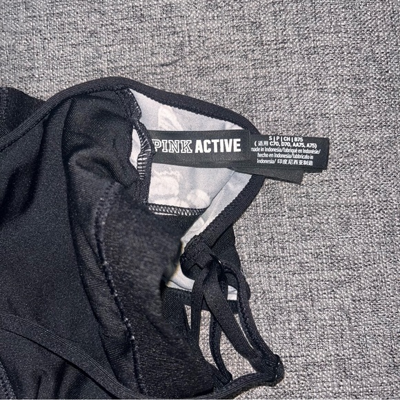 Victoria’s Secret Pink Black Butterfly Sports Bra Size Small - Picture 5 of 5